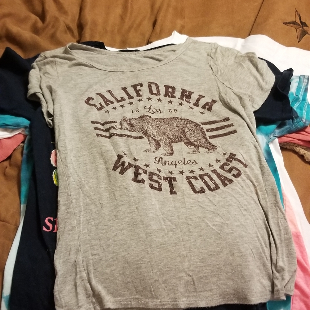 Tops, tanks, bundle - Picture 9 of 10